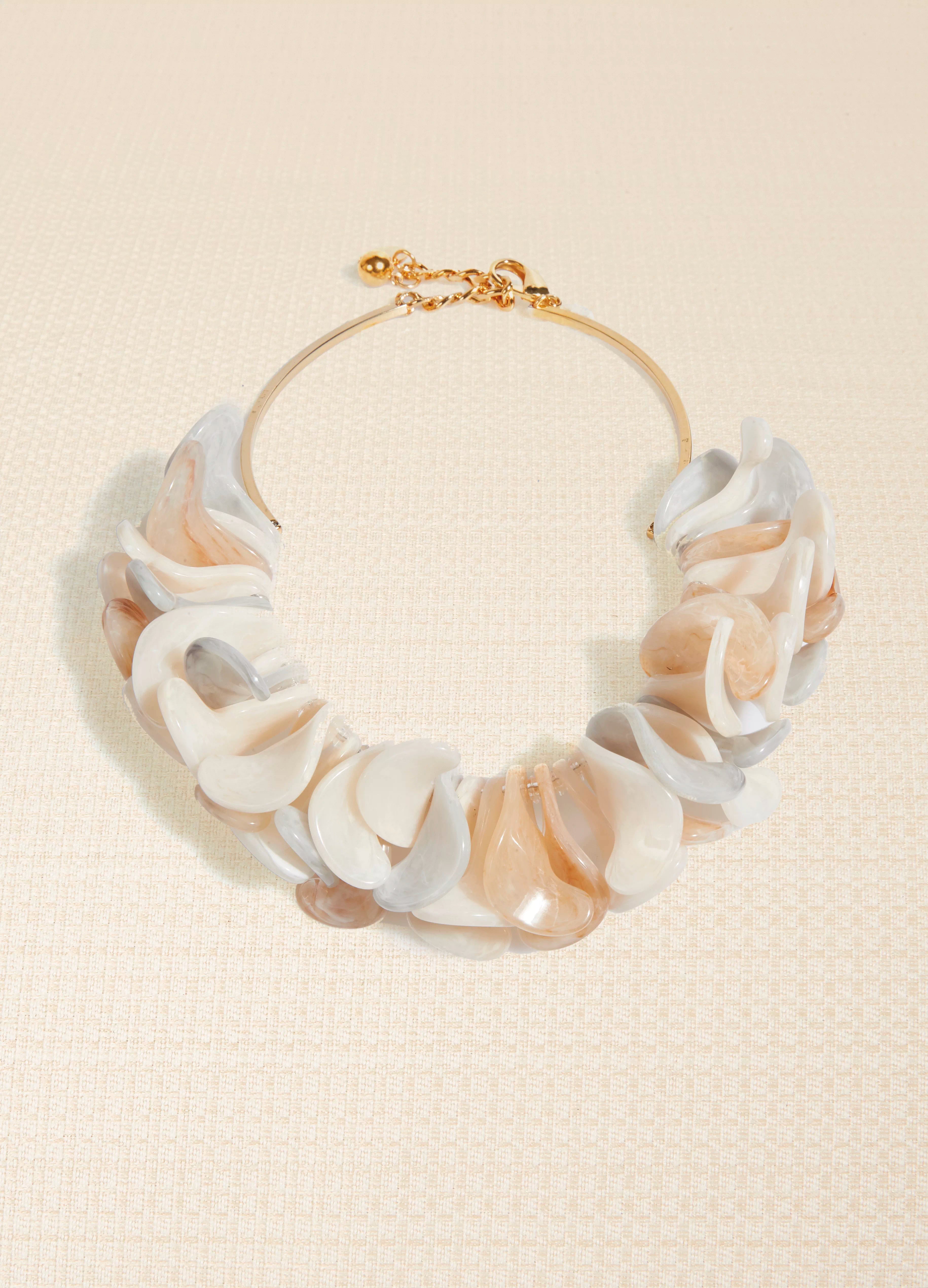 Image of SHELL SHORT NECKLACE