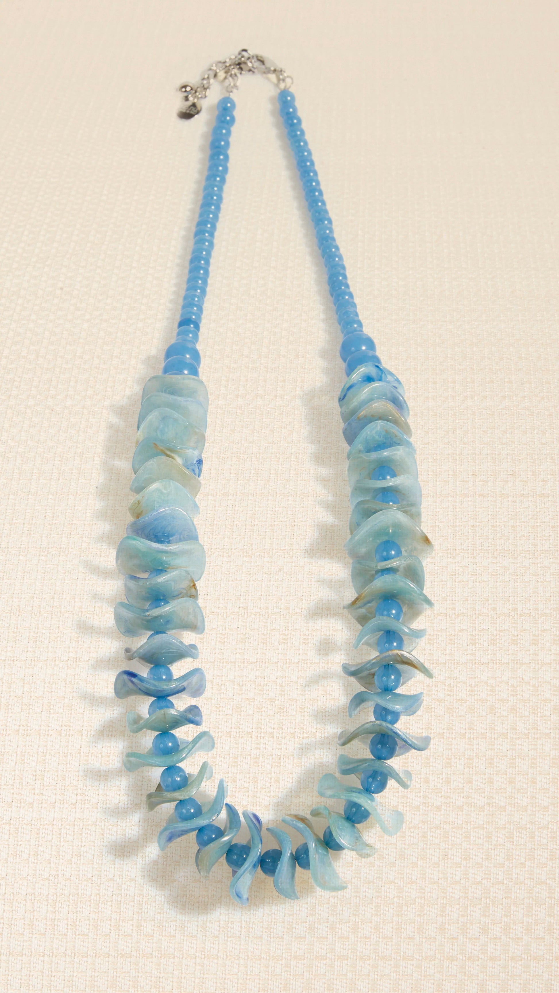 SHELL LONG NECKLACE