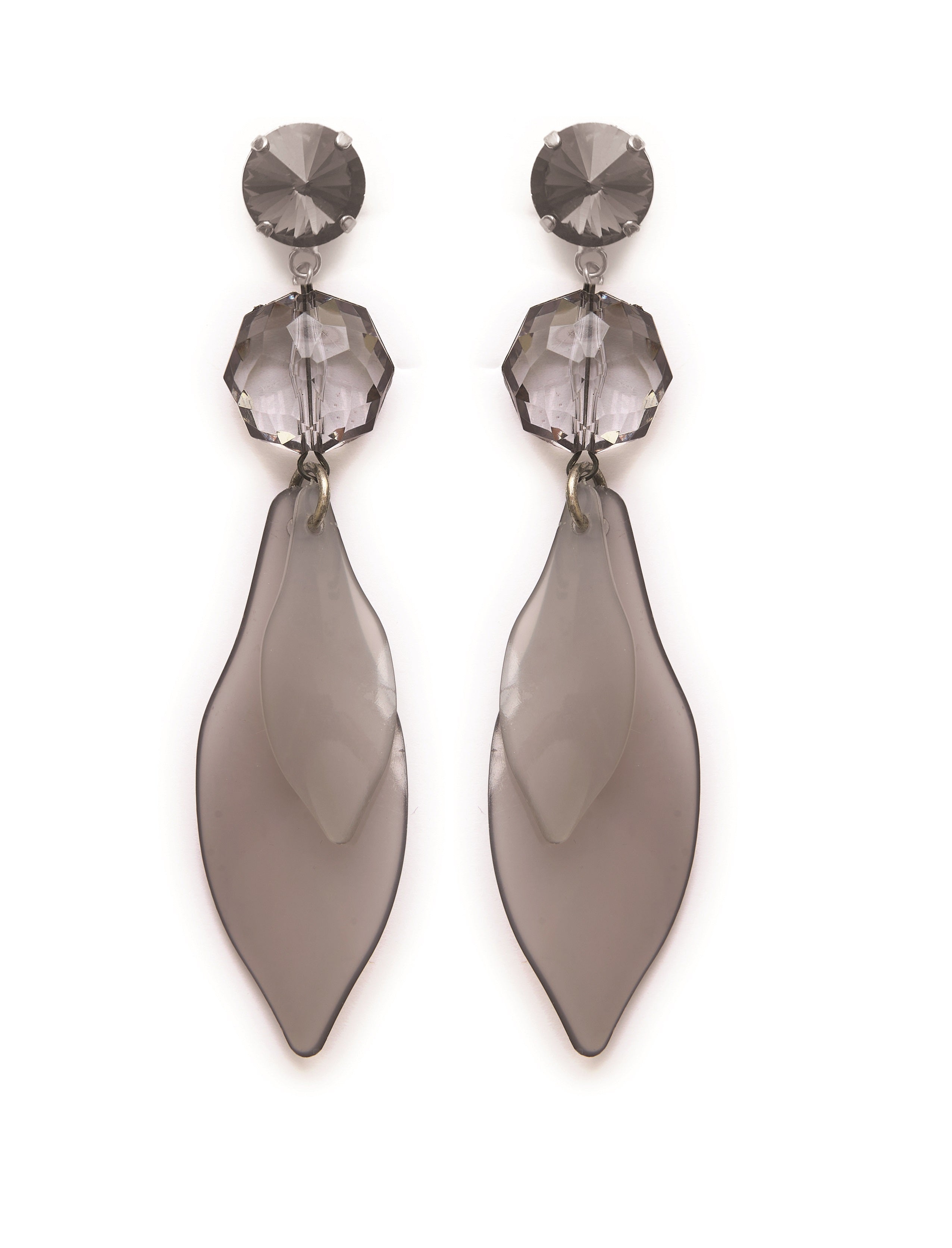 Image of LEAVES EARRINGS